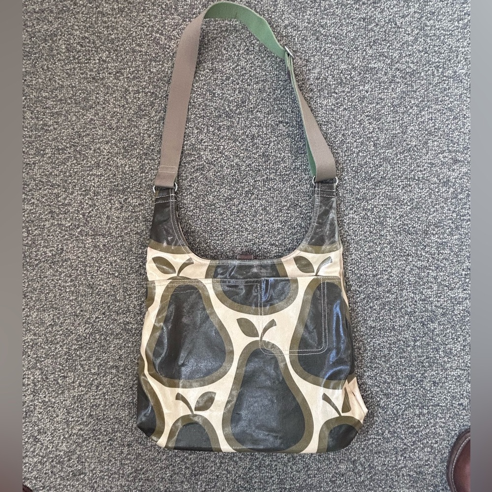 ORLA KIELY Maxi Crossbody Bag